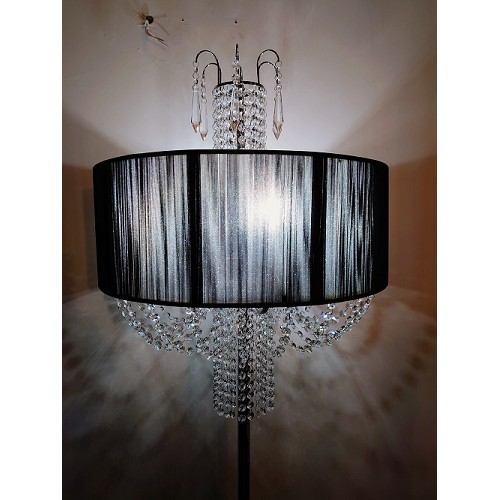 Black_silk_crystal_vertical_light_2